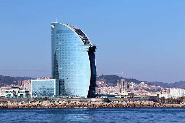 Decadència econòmica de Barcelona