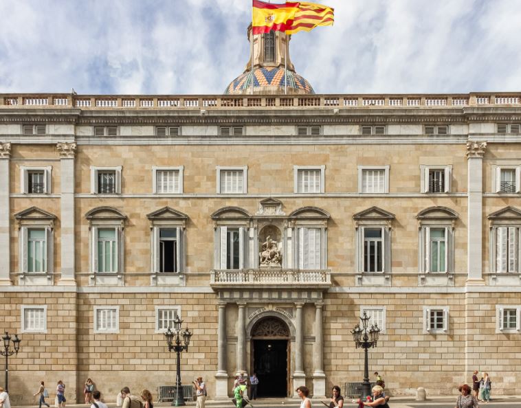 Govern Illa balanç any i mig