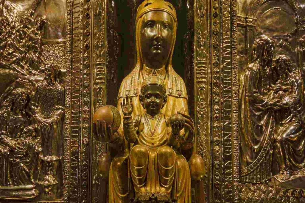 ¿Se pone el nombre Montserrat?